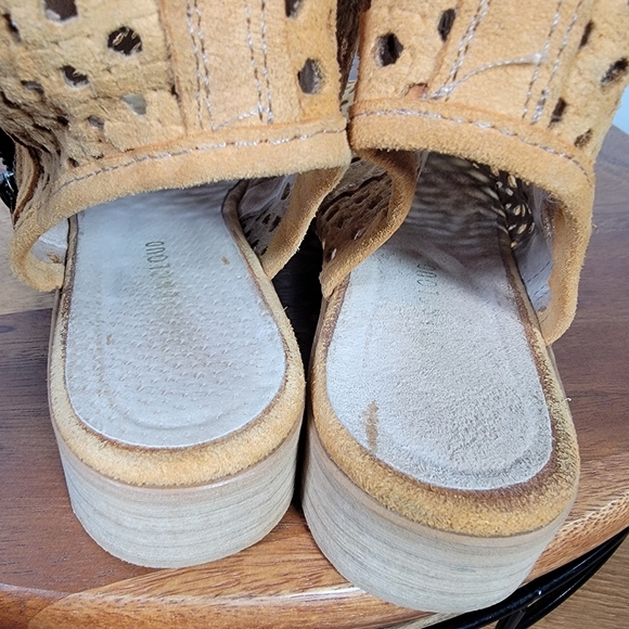 Musse & Cloud Tan Perforated Women's Ankle Boots Size 39 - Picture 14 of 17